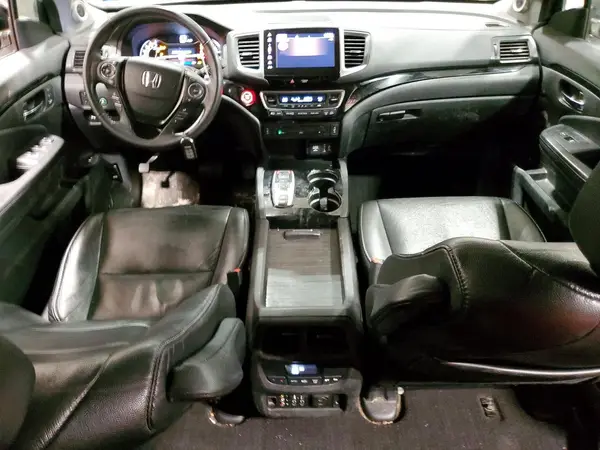 5FNYF6H90HB074636 2017 HONDA PILOT - Image 8