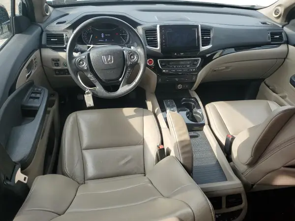 5FNYF6H90HB078251 2017 HONDA PILOT - Image 8