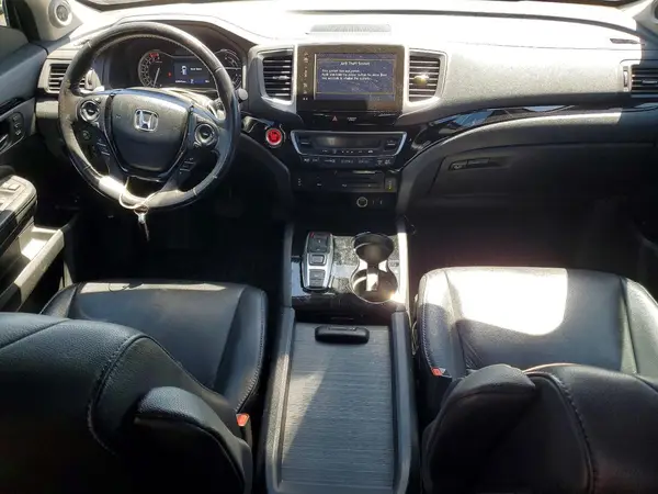 5FNYF6H90HB082655 2017 HONDA PILOT - Image 8