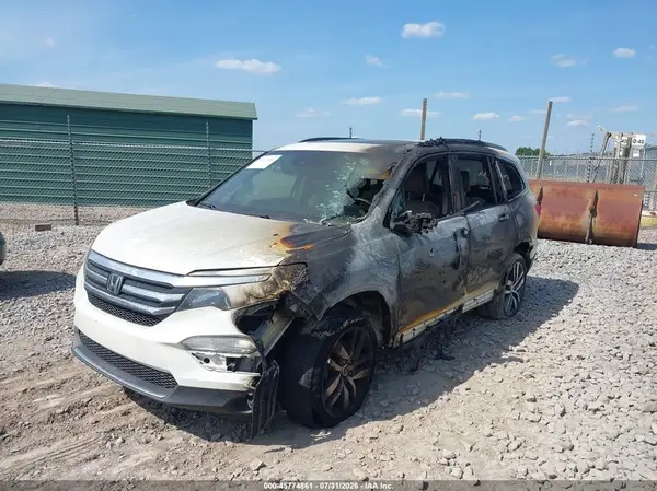 5FNYF6H90HB088522 2017 HONDA PILOT - Image 2