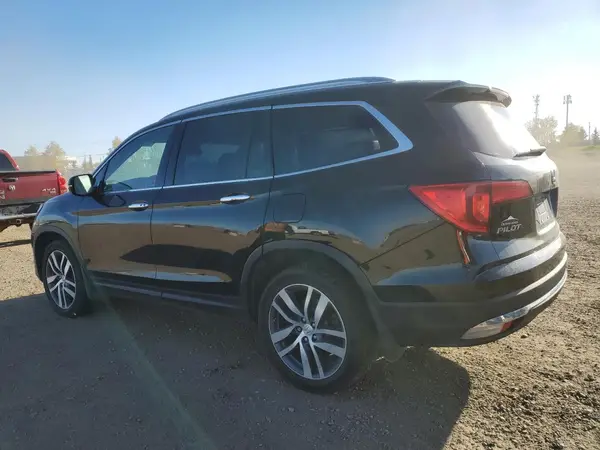5FNYF6H90HB500972 2017 HONDA PILOT - Image 2