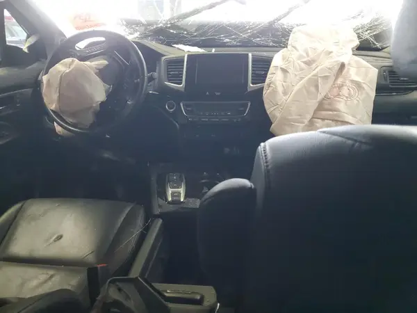 5FNYF6H90JB009825 2018 HONDA PILOT - Image 8
