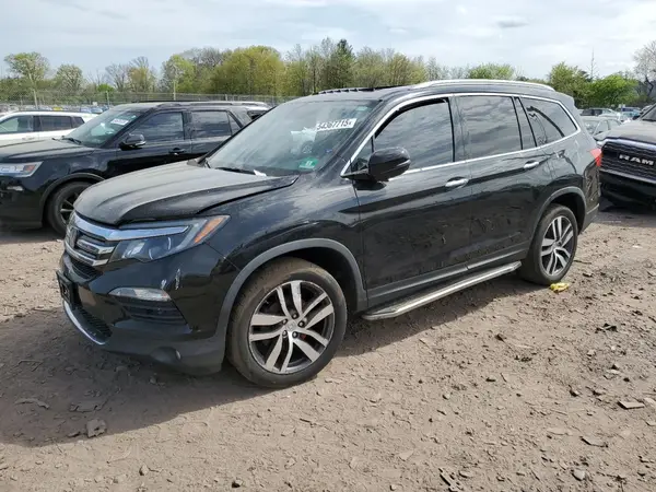 5FNYF6H90JB046700 2018 HONDA PILOT - Image 1