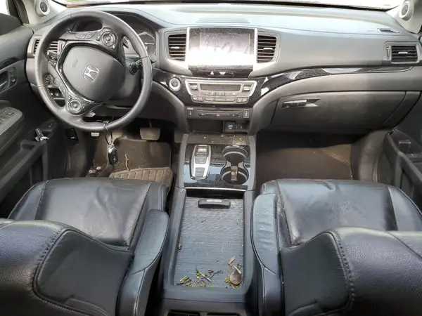 5FNYF6H90JB046700 2018 HONDA PILOT - Image 8