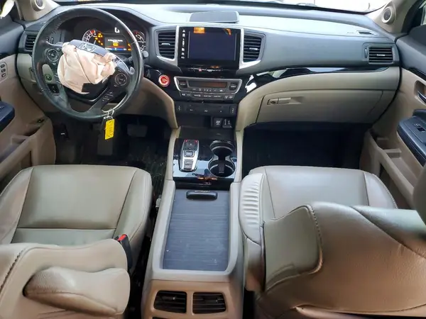 5FNYF6H90JB053548 2018 HONDA PILOT - Image 8
