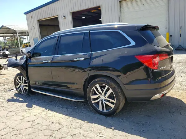 5FNYF6H90JB056658 2018 HONDA PILOT - Image 2