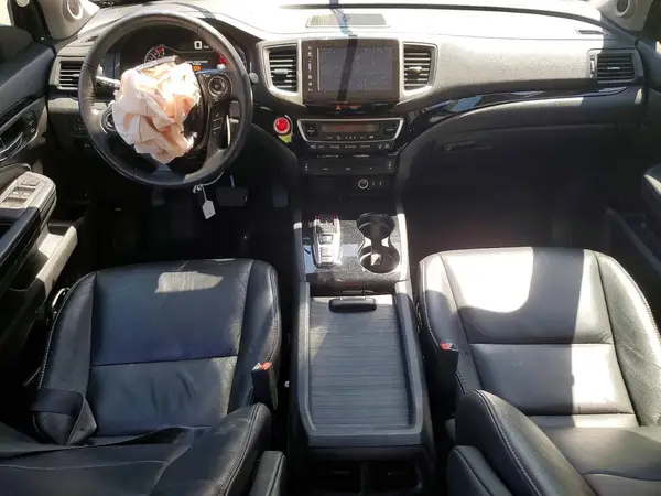 5FNYF6H90JB056658 2018 HONDA PILOT - Image 8