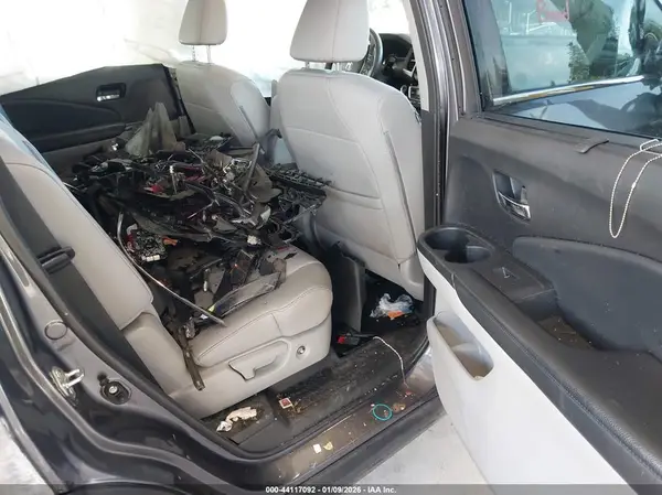 5FNYF6H90JB064176 2018 HONDA PILOT - Image 8
