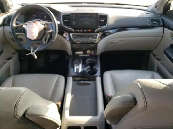 5FNYF6H90KB000303 2019 HONDA PILOT - Image 8