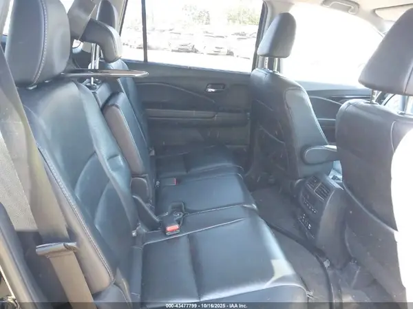 5FNYF6H91GB052613 2016 HONDA PILOT - Image 8