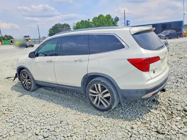 5FNYF6H91GB109991 2016 HONDA PILOT - Image 2