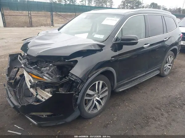 5FNYF6H91HB017684 2017 HONDA PILOT - Image 2
