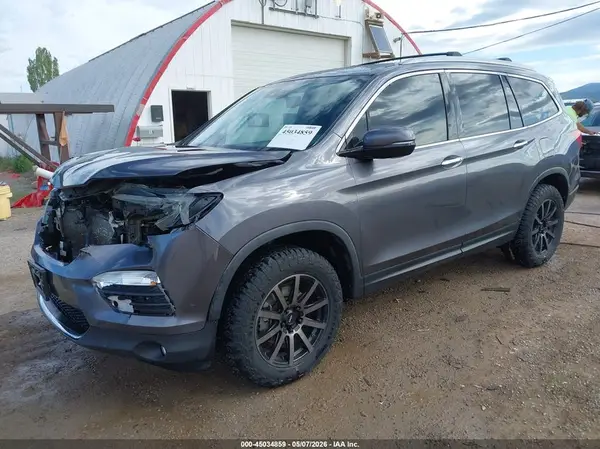 5FNYF6H91HB022500 2017 HONDA PILOT - Image 2
