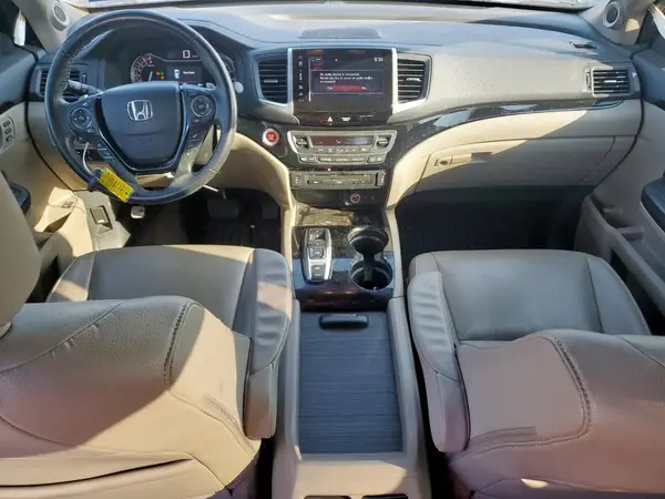 5FNYF6H91HB042049 2017 HONDA PILOT - Image 8