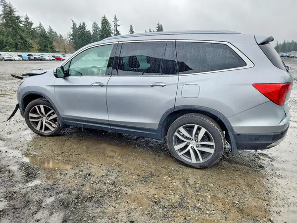 5FNYF6H91HB058848 2017 HONDA PILOT - Image 2
