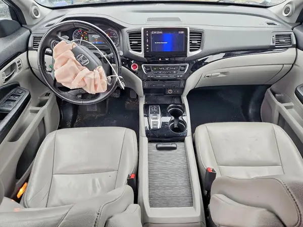 5FNYF6H91HB058848 2017 HONDA PILOT - Image 8