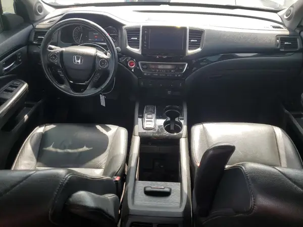 5FNYF6H91HB064701 2017 HONDA PILOT - Image 8
