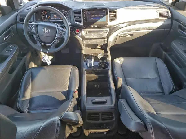 5FNYF6H91HB065234 2017 HONDA PILOT - Image 8