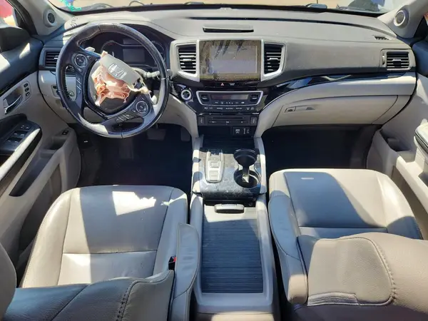 5FNYF6H91HB066397 2017 HONDA PILOT - Image 8