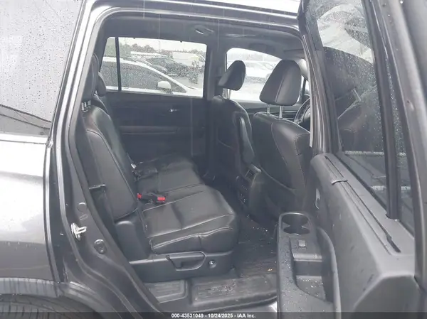5FNYF6H91HB066819 2017 HONDA PILOT - Image 8