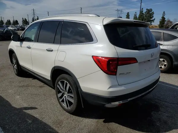5FNYF6H91HB080607 2017 HONDA PILOT - Image 2