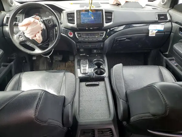 5FNYF6H91HB084656 2017 HONDA PILOT - Image 8