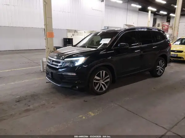5FNYF6H91HB093793 2017 HONDA PILOT - Image 2