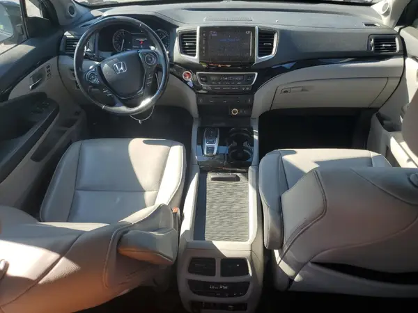 5FNYF6H91HB103397 2017 HONDA PILOT - Image 8