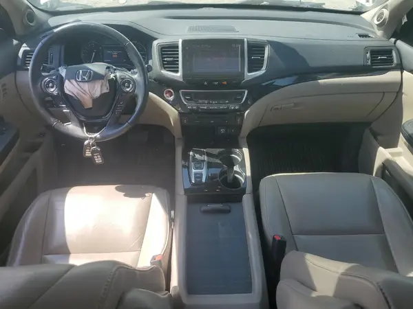 5FNYF6H91JB025354 2018 HONDA PILOT - Image 8