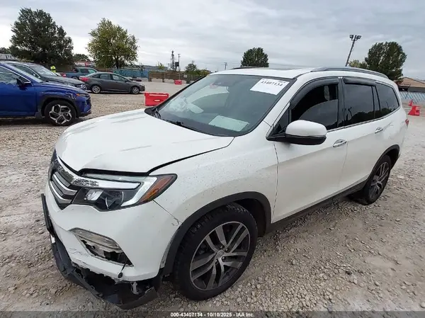 5FNYF6H91JB044342 2018 HONDA PILOT - Image 2