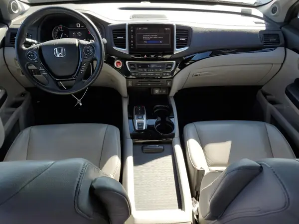 5FNYF6H91JB058466 2018 HONDA PILOT - Image 8