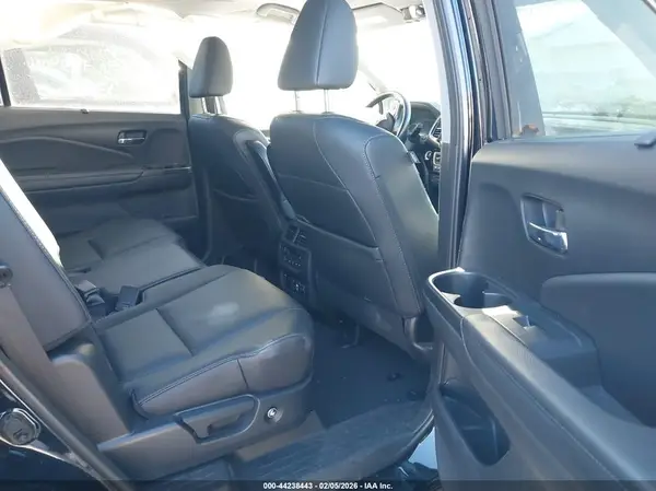 5FNYF6H91MB032762 2021 HONDA PILOT - Image 8