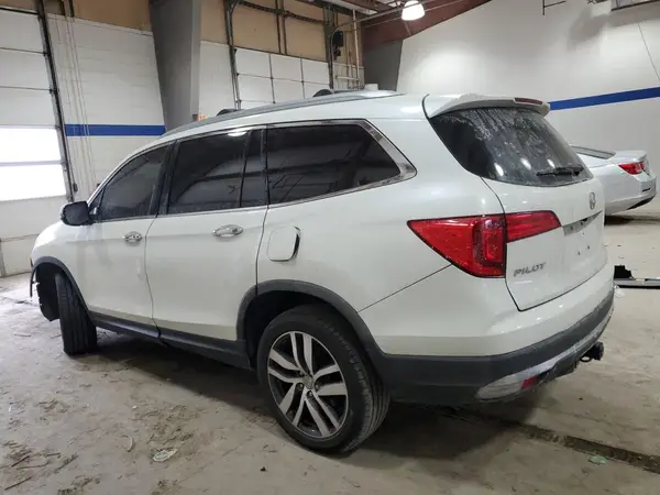 5FNYF6H92GB043726 2016 HONDA PILOT - Image 2