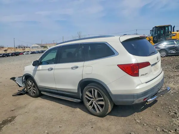 5FNYF6H92GB097995 2016 HONDA PILOT - Image 2