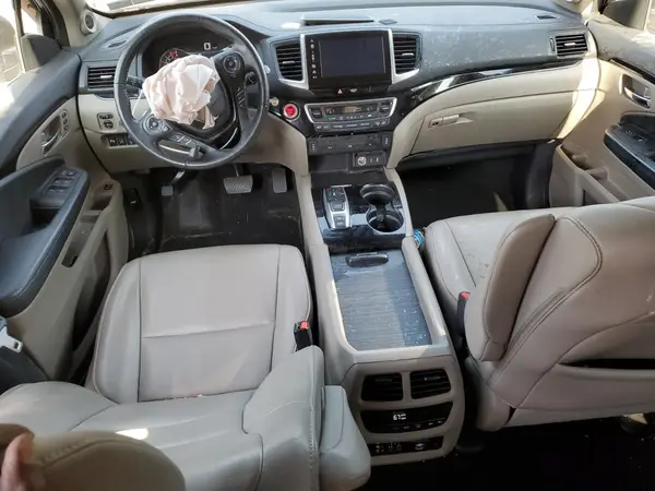 5FNYF6H92HB004443 2017 HONDA PILOT - Image 8