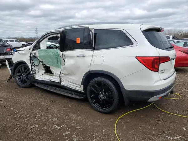 5FNYF6H92HB010999 2017 HONDA PILOT - Image 2
