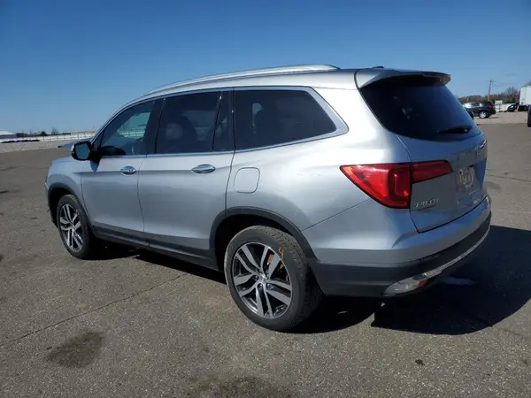 5FNYF6H92HB030783 2017 HONDA PILOT - Image 2