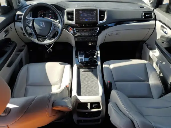 5FNYF6H92HB030783 2017 HONDA PILOT - Image 8