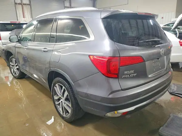 5FNYF6H92HB039323 2017 HONDA PILOT - Image 2