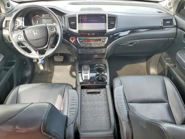 5FNYF6H92HB039919 2017 HONDA PILOT - Image 8