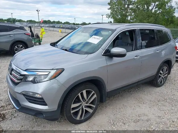 5FNYF6H92HB065162 2017 HONDA PILOT - Image 2
