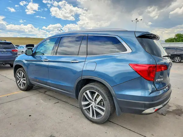 5FNYF6H92HB065887 2017 HONDA PILOT - Image 2