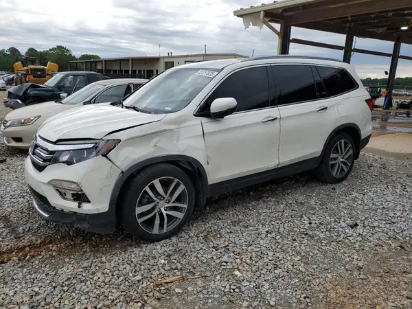 5FNYF6H92HB067140 2017 HONDA PILOT - Image 1