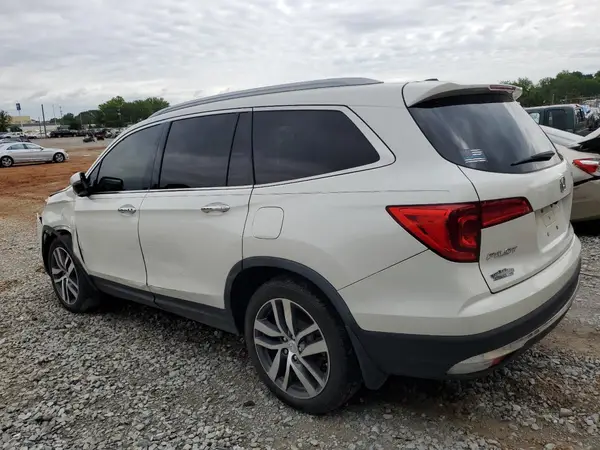 5FNYF6H92HB067140 2017 HONDA PILOT - Image 2