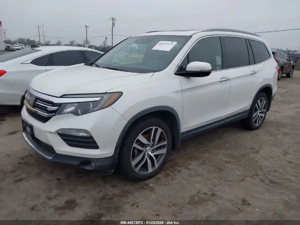 5FNYF6H92HB088070 2017 HONDA PILOT - Image 2