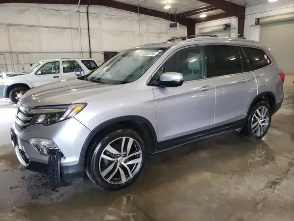 5FNYF6H92HB093950 2017 HONDA PILOT - Image 1