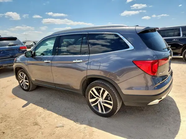 5FNYF6H92HB099828 2017 HONDA PILOT - Image 2