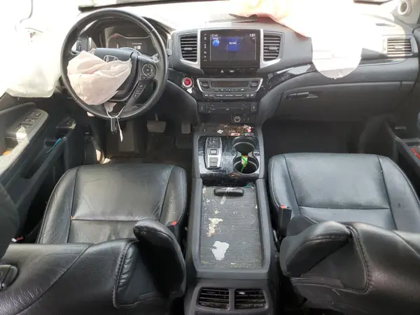 5FNYF6H92HB104607 2017 HONDA PILOT - Image 8