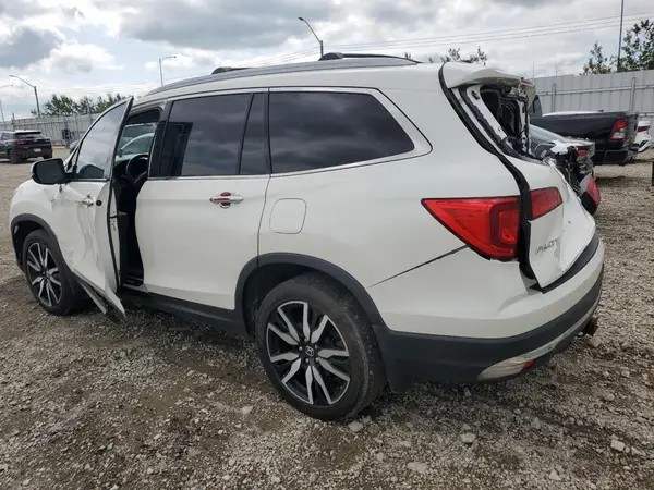 5FNYF6H92HB500018 2017 HONDA PILOT - Image 2