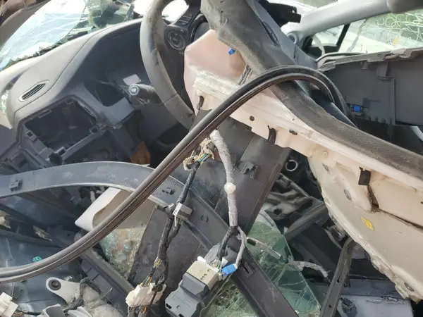 5FNYF6H92JB004688 2018 HONDA PILOT - Image 8